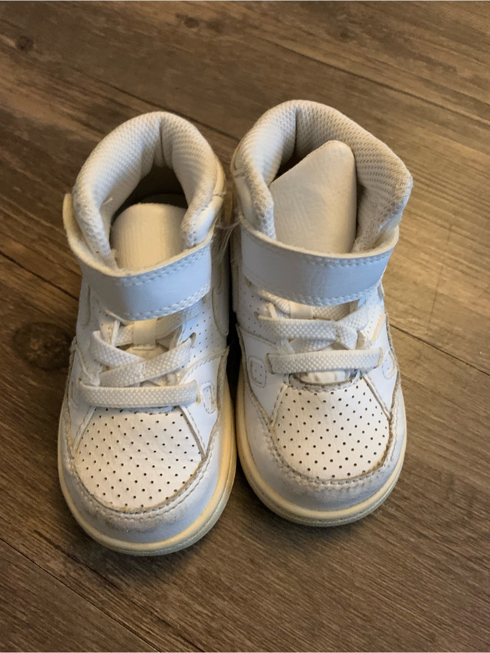 Nike Kids White High-Top Sneakers with Hook-and-Loop Strap